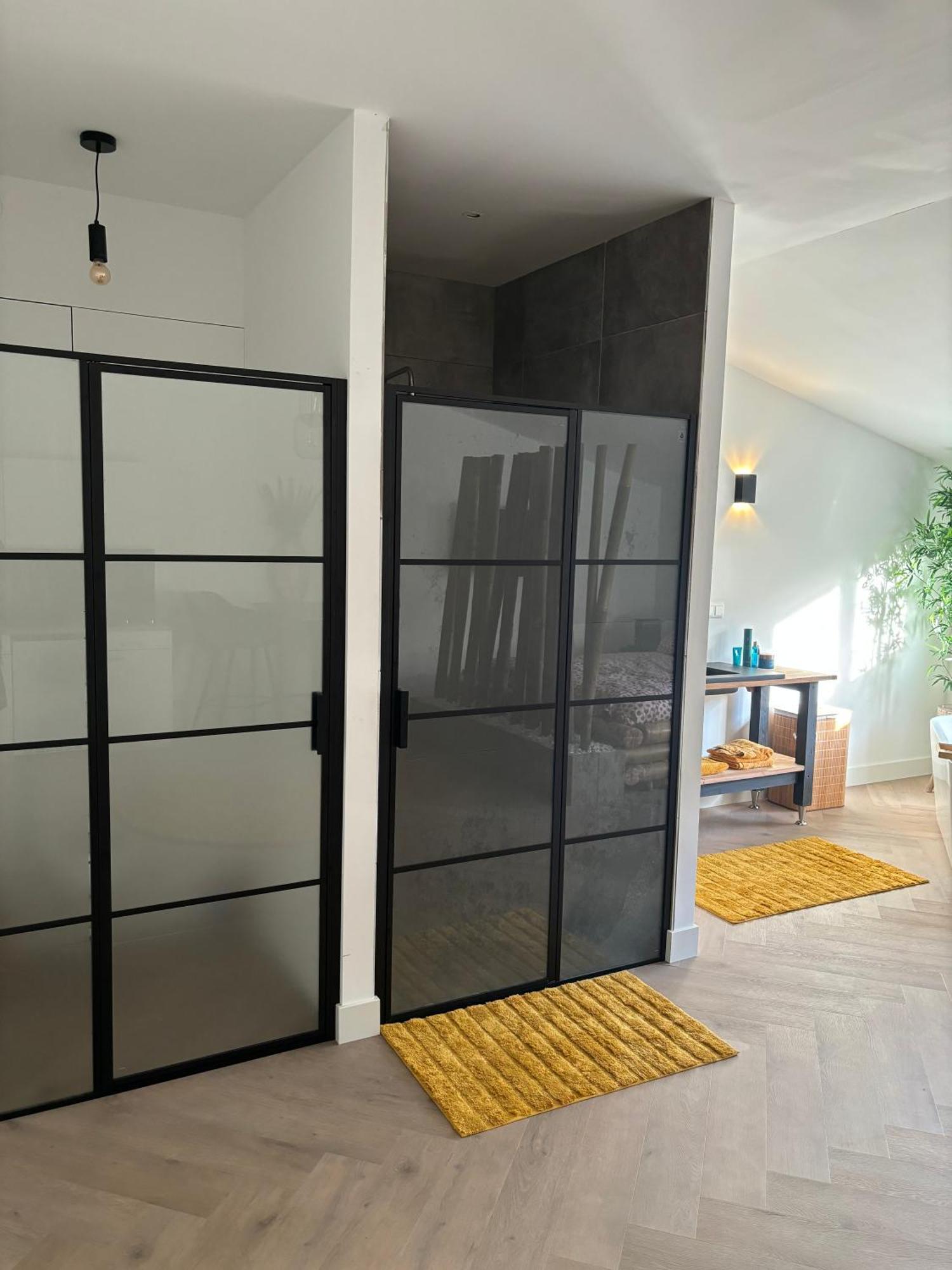 Bamboe Suite Bentveld Met Ligbad En Gratis Parkeren ภายนอก รูปภาพ
