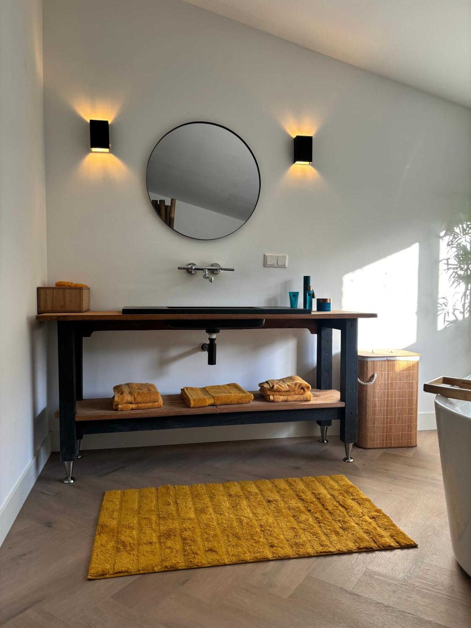 Bamboe Suite Bentveld Met Ligbad En Gratis Parkeren ภายนอก รูปภาพ